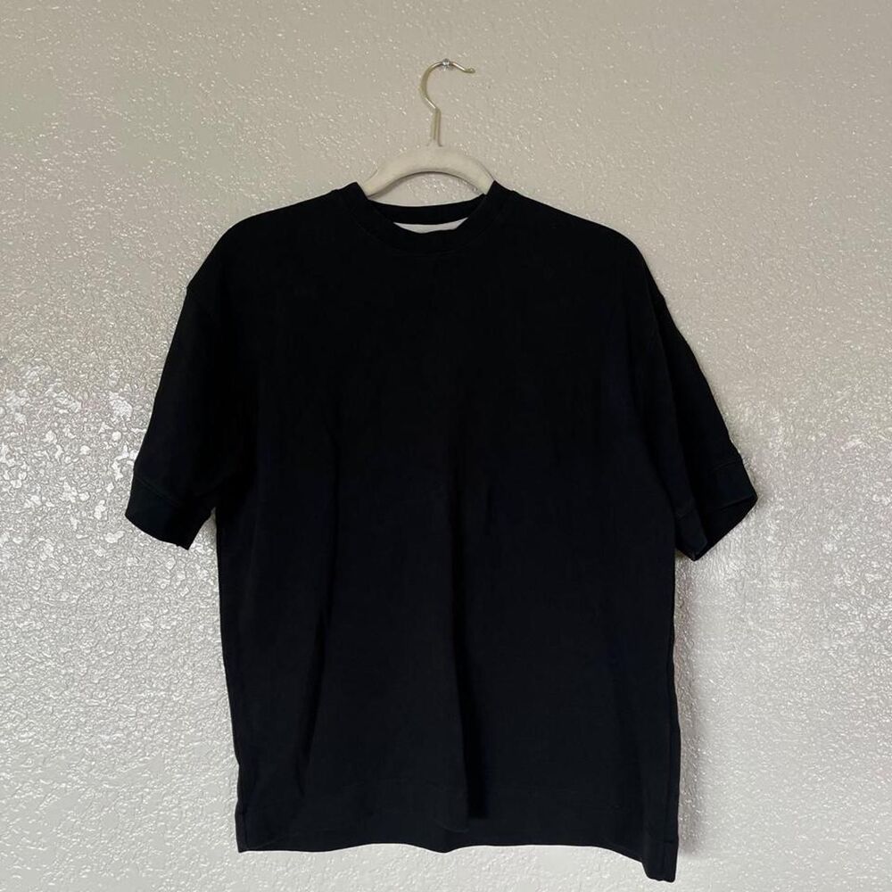 Men's Black T-shirt